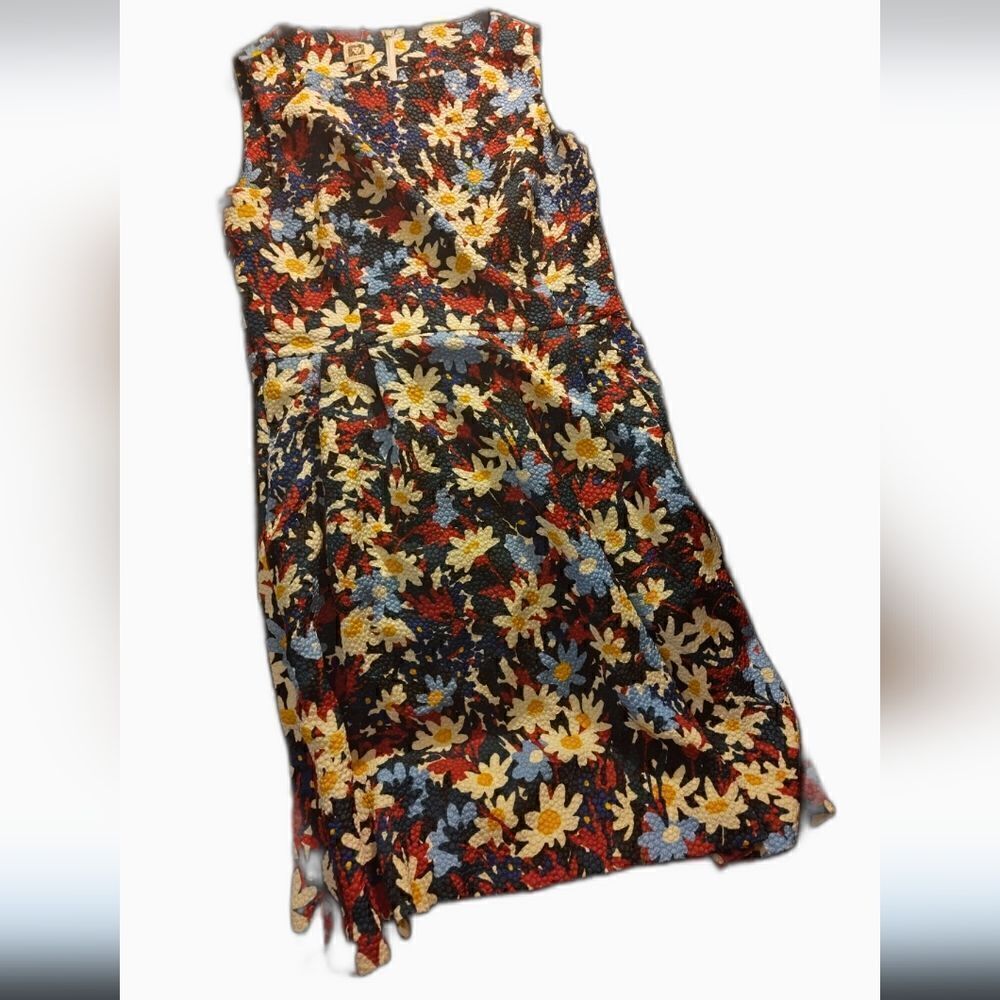 Anne  Klein floral seersucker dress with zipper closure in the back (325)